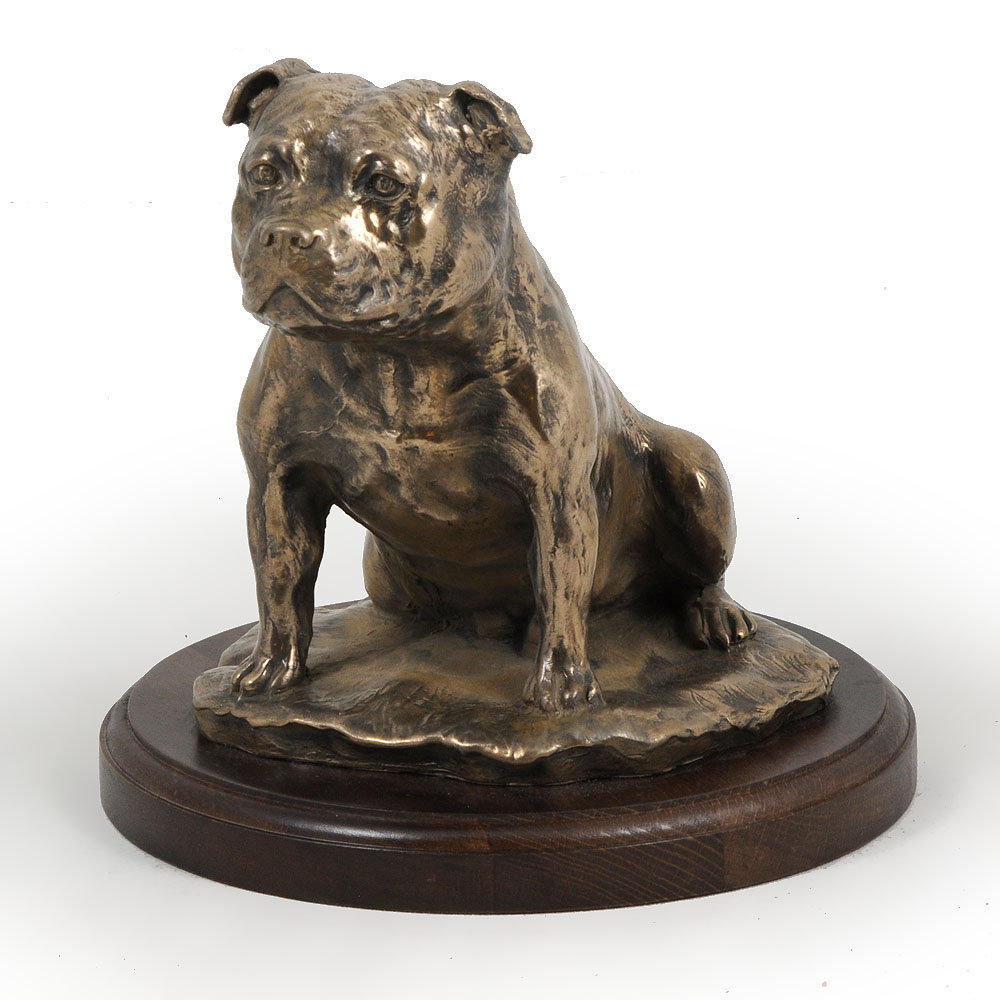 Staffordshire Bull Terrier, Staffik, Staffi II - statuetka psa, figurka do biura, trofeum na wystawę psów marki Art-Dog