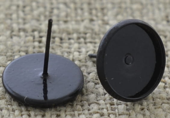 [40467] Baza kolczyka wkrętka czarna kaboszon 12mm