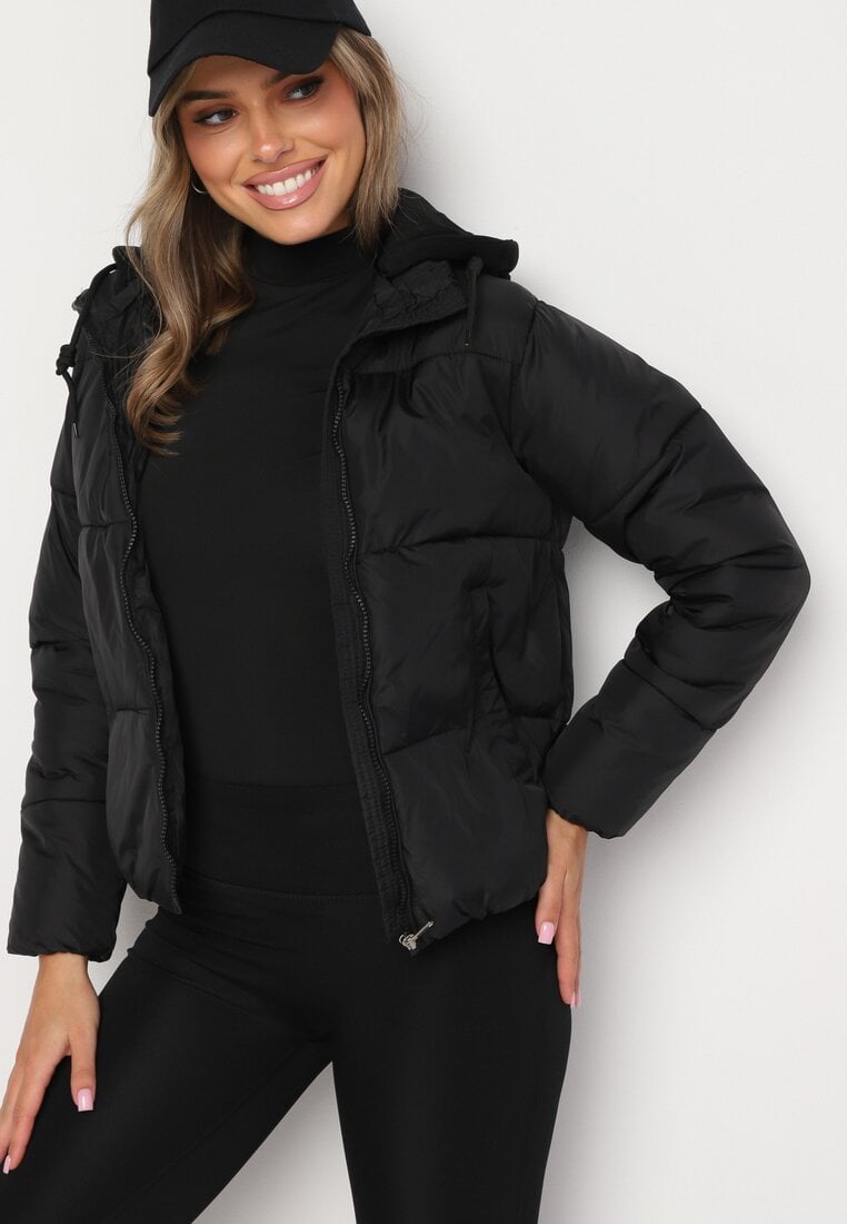 Czarna Pikowana Kurtka z Kapturem Mivuna