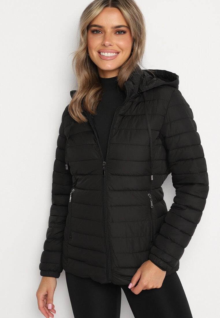 Czarna Pikowana Kurtka z Kapturem i Sznurkami Miviana