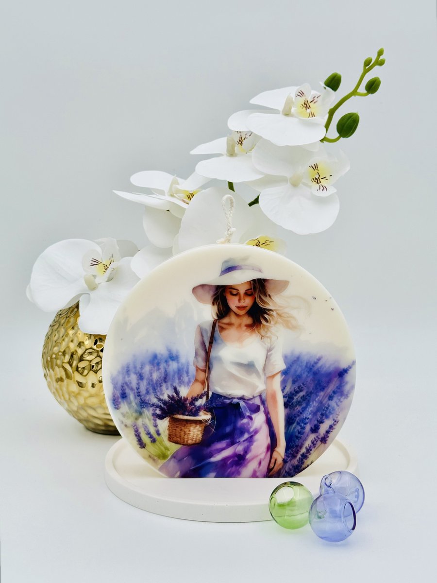 Świeca sojowa Spacer wśród lawendy rozm. L prezent na urodziny