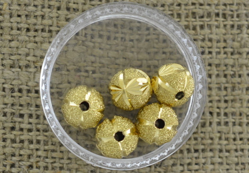 [21275] Koralik ozdobny w kolorze złotym 8mm