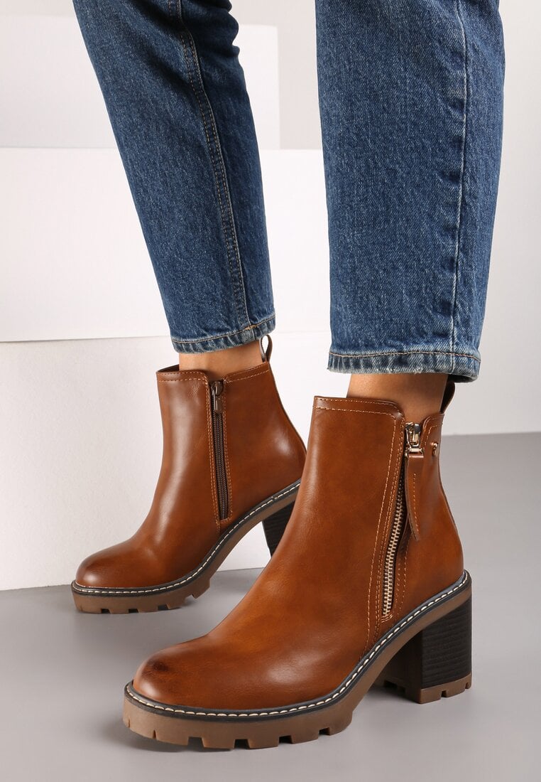 Brązowe Botki Sztyblety na Obcasie z Ozdobnym Zamkiem Błyskawicznym Leriene