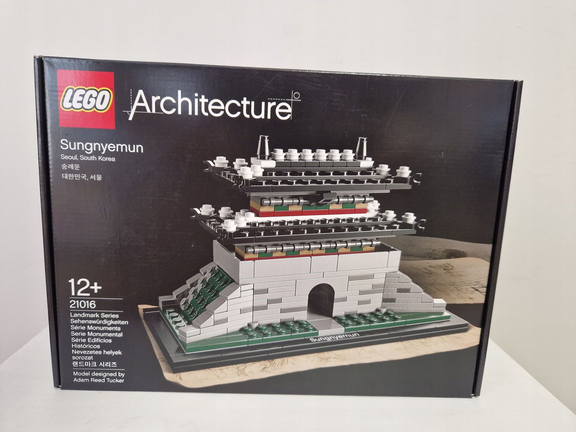 LEGO Architecture Sungnyemun 21016