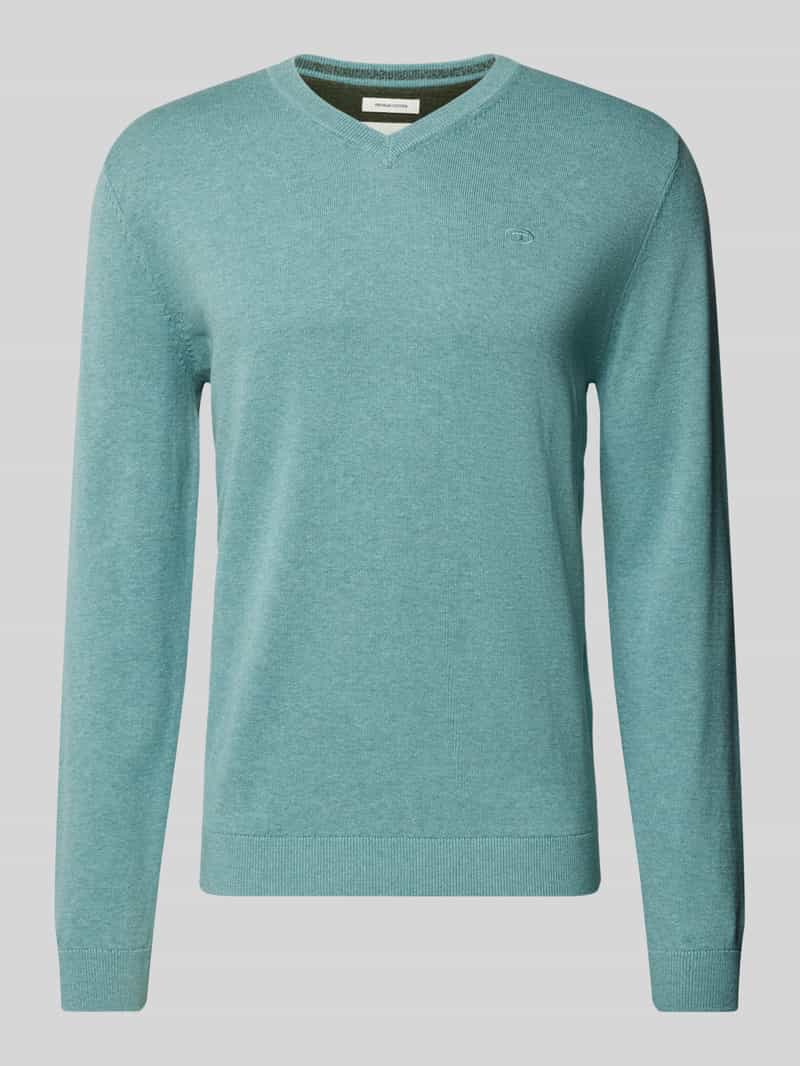 Sweter z dzianiny o kroju regular fit z dekoltem w serek