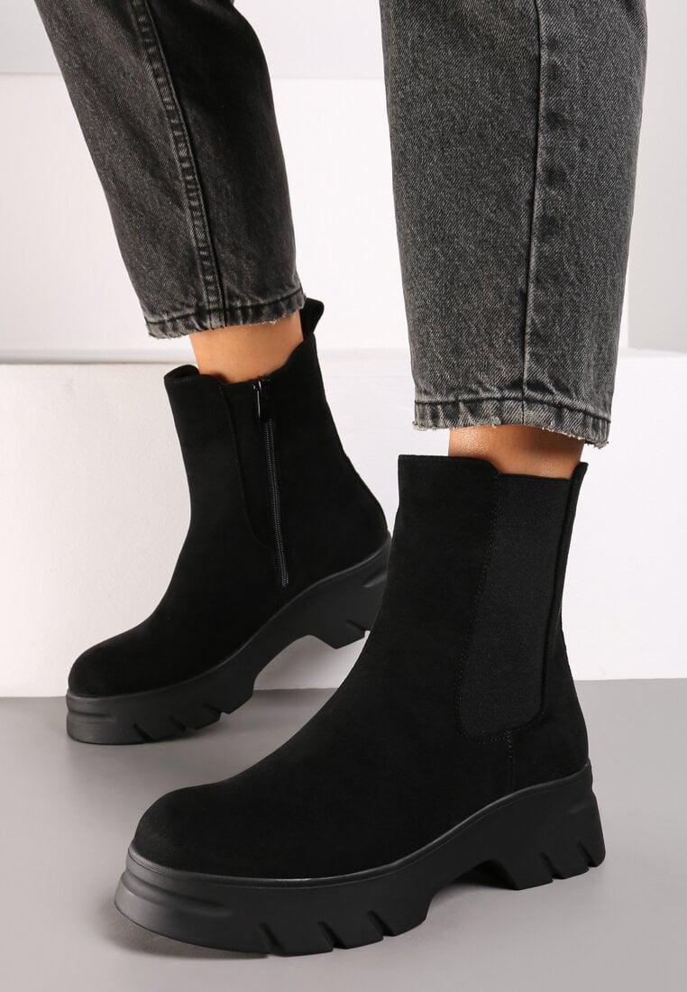 Czarne Botki Sztyblety na Grubej Podeszwie z Elastyczną Cholewką Mavirae