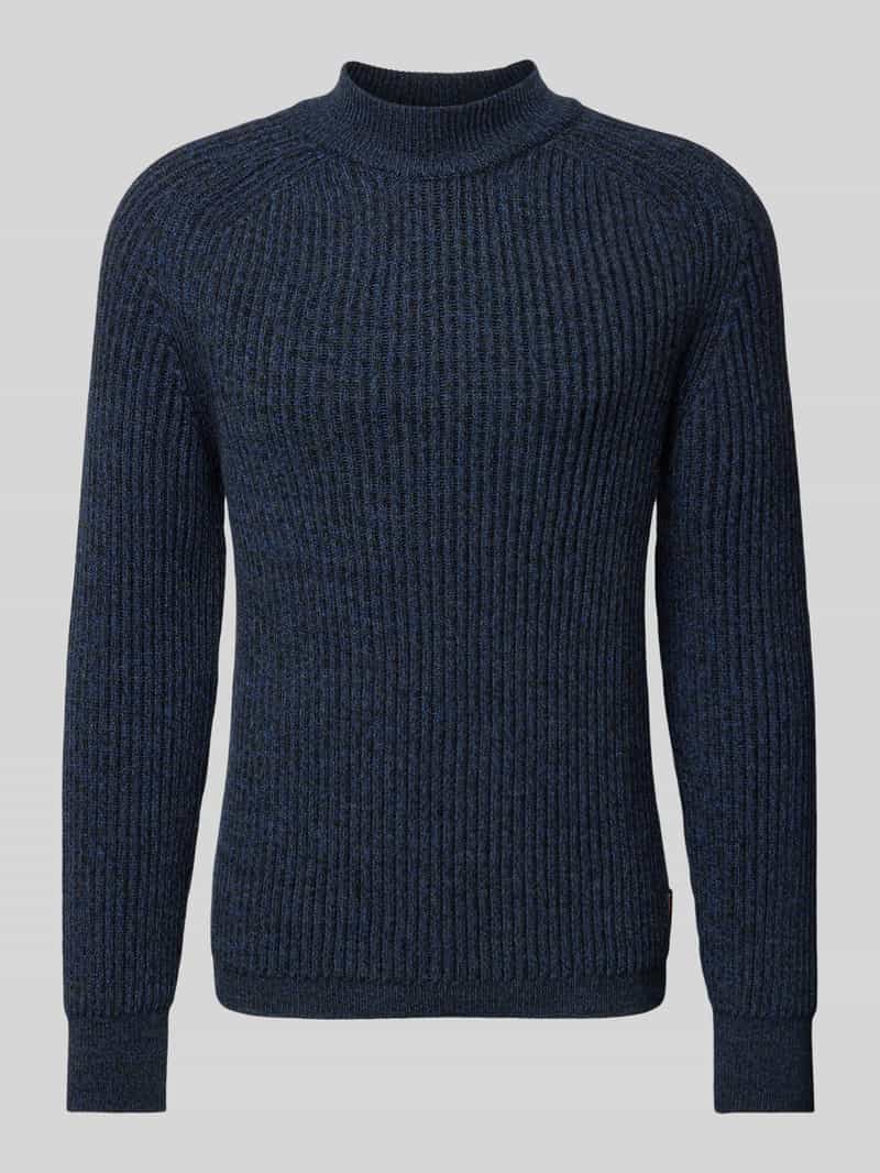 Sweter z dzianiny ze stójką model ‘Kearth’