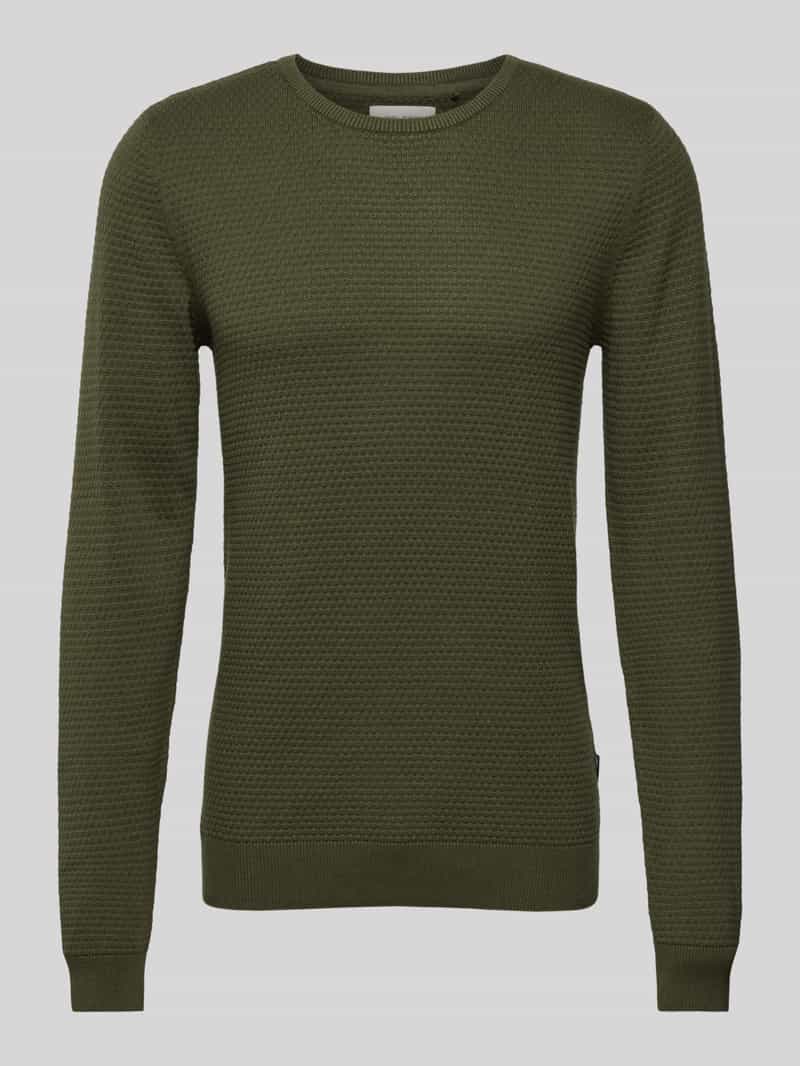 Sweter z dzianiny z fakturowanym wzorem