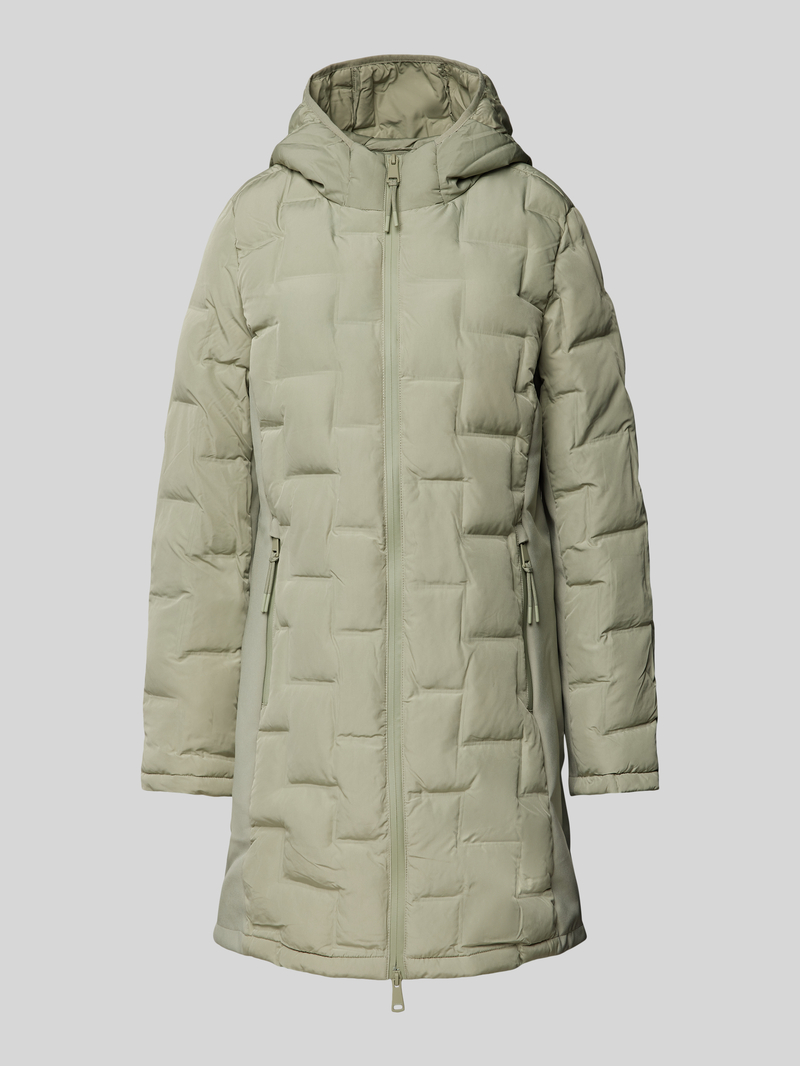 Kurtka pikowana z kapturem