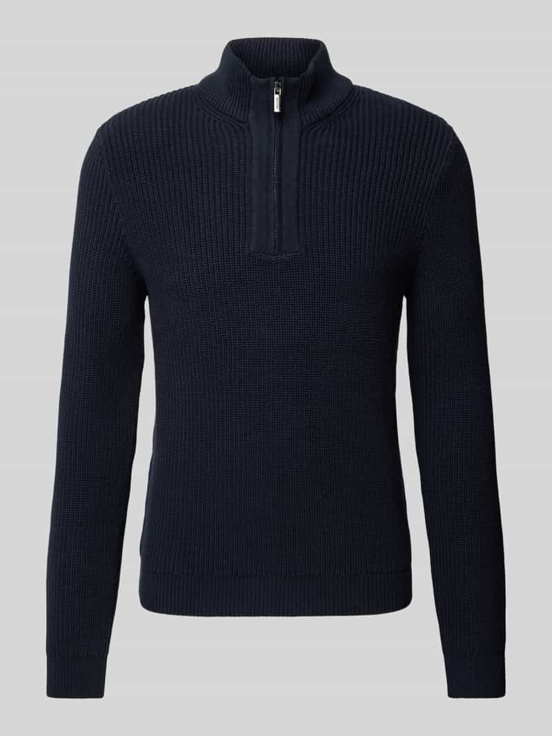 Sweter z dzianiny ze stójką