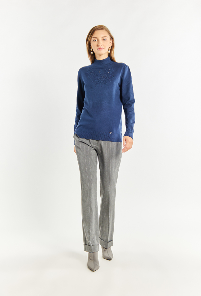 Sweter damski z haftem - Monnari