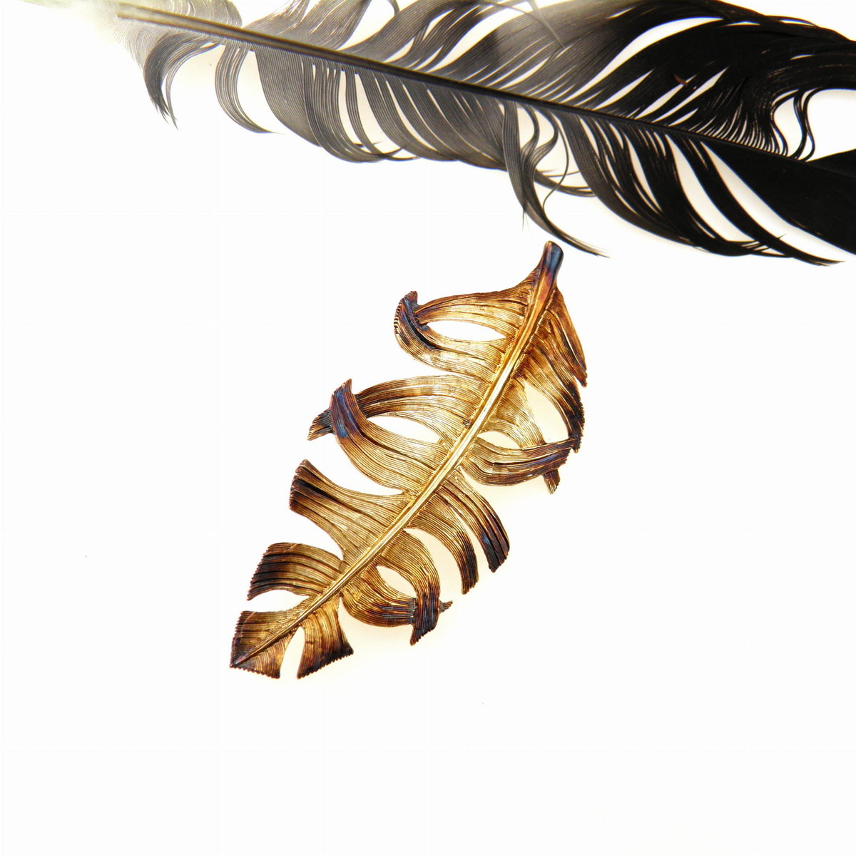 Broszka srebrna - Pióro II duże brązowe