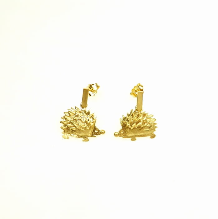 Małe jeżyki złote - kolczyki srebrne na sztyftach