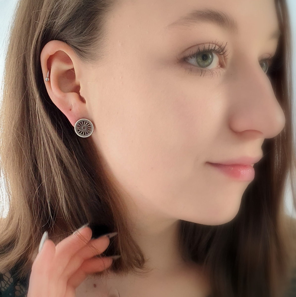 Kolczyki srebrne - Koła retro II na sztyftach