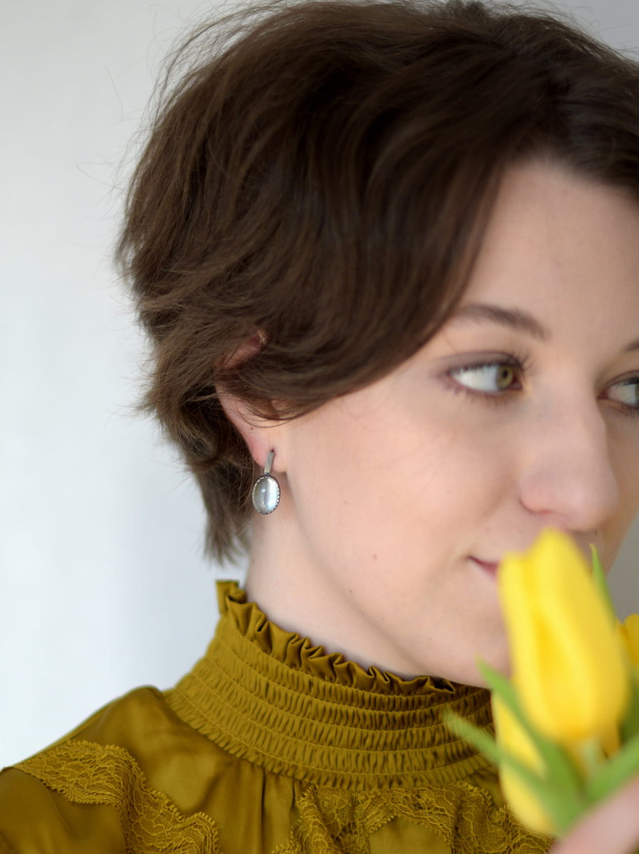 Kolczyki srebrne z kryształem górskim  na sztyftach