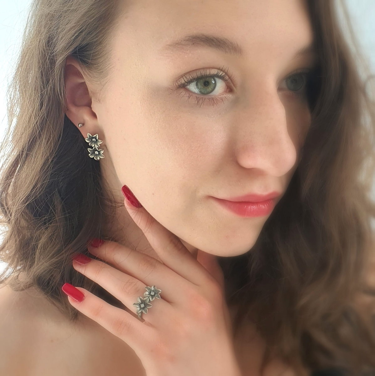 Niezapominajki II grafitowe - kolczyki na sztyftach