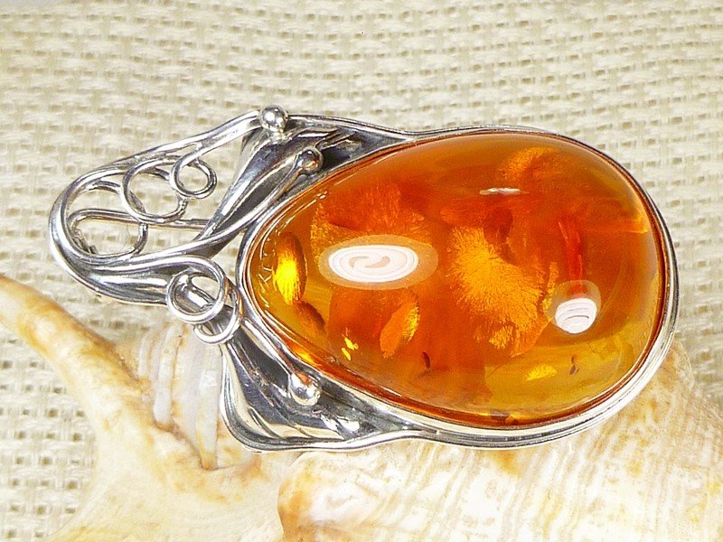 420-20 Broszka Srebro z Bursztynem -HAND MADE-