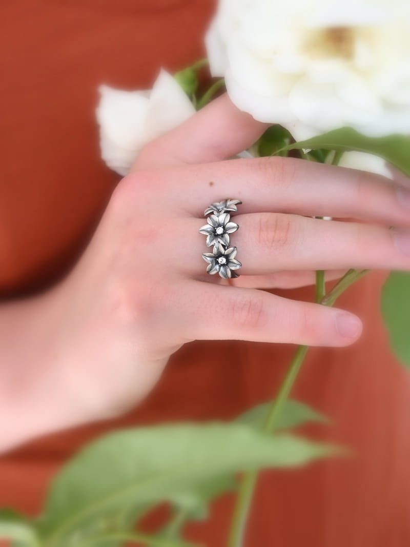 Pierścionek srebrny - Niezapominajki trzy regulowany