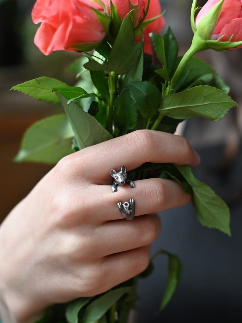 Pierścionek ze świnką na szczęście