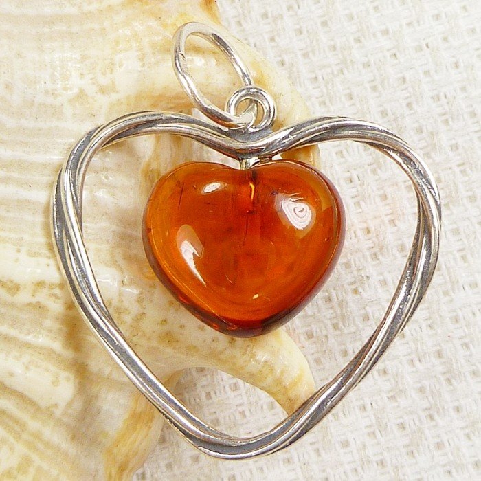 654-23 Serduszko Wisiorek Srebro 925 Bursztyn