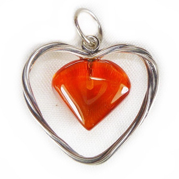 654-76 Serduszko Wisiorek Srebro 925 Bursztyn