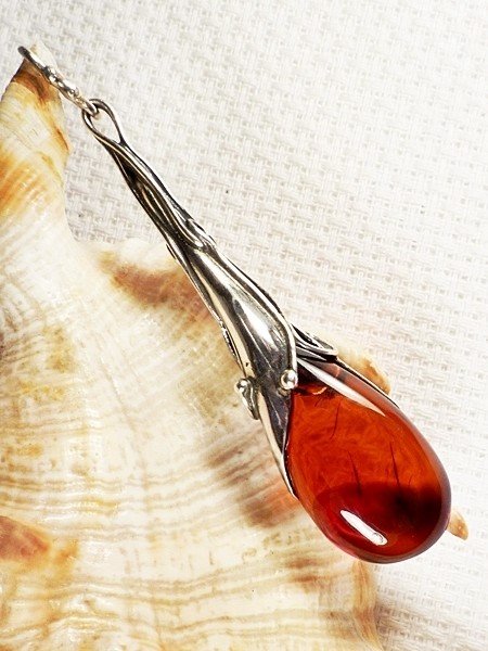 611-10 Wisiorek Srebro z Bursztynem -HAND MADE-