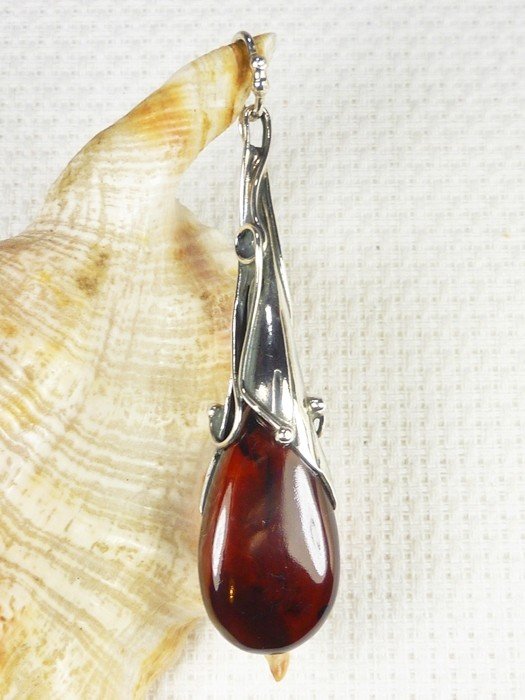 611-43 Wisiorek Srebro z Bursztynem -HAND MADE-