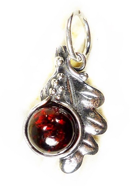 609-20 Wisiorek Srebro z Bursztynem