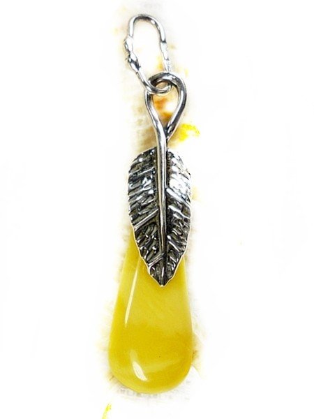 604-29 Wisiorek Srebro z Bursztynem