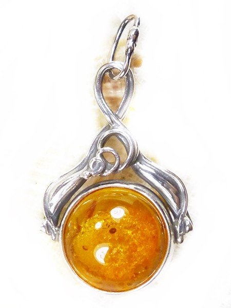 6030-10 Wisiorek Srebro z Bursztynem