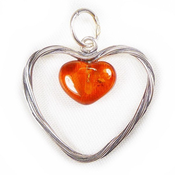 654-43 Serduszko Wisiorek Srebro 925 Bursztyn