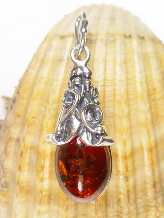 601-36 Wisiorek Srebro z Bursztynem