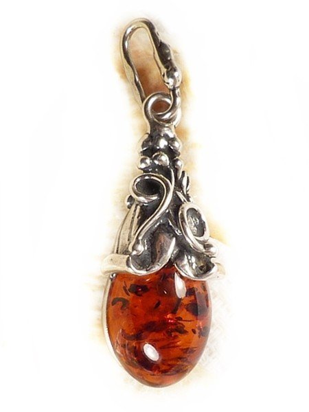 601-12 Wisiorek Srebro z Bursztynem