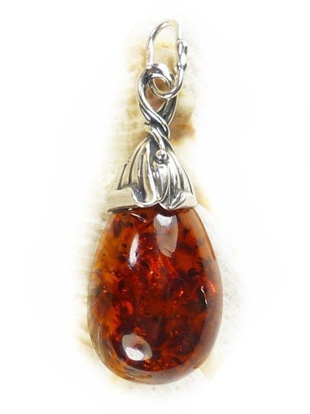 621-47 Wisiorek Srebro z Bursztynem