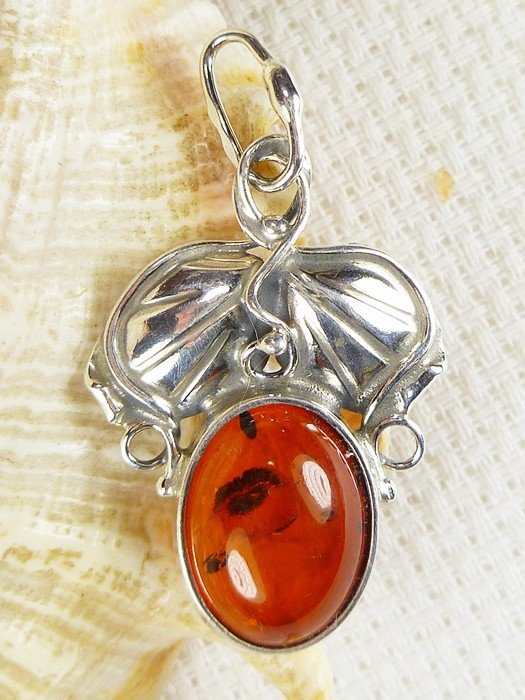 632-1 Wisiorek Srebro z Bursztynem -HAND MADE-