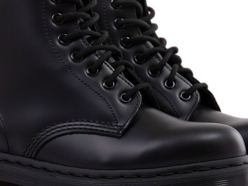 Dr.Martens Black Smooth Mono 1460-14353001 45