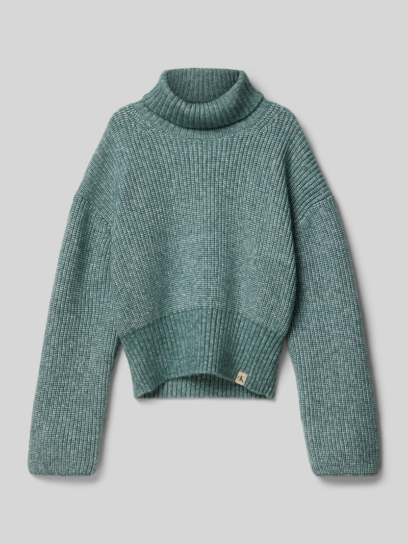 Sweter z dzianiny z golfem