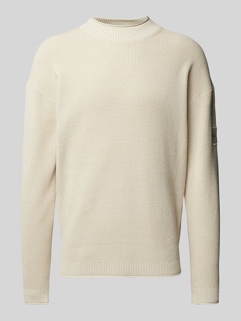 Sweter z dzianiny o kroju relaxed fit z naszywką z logo