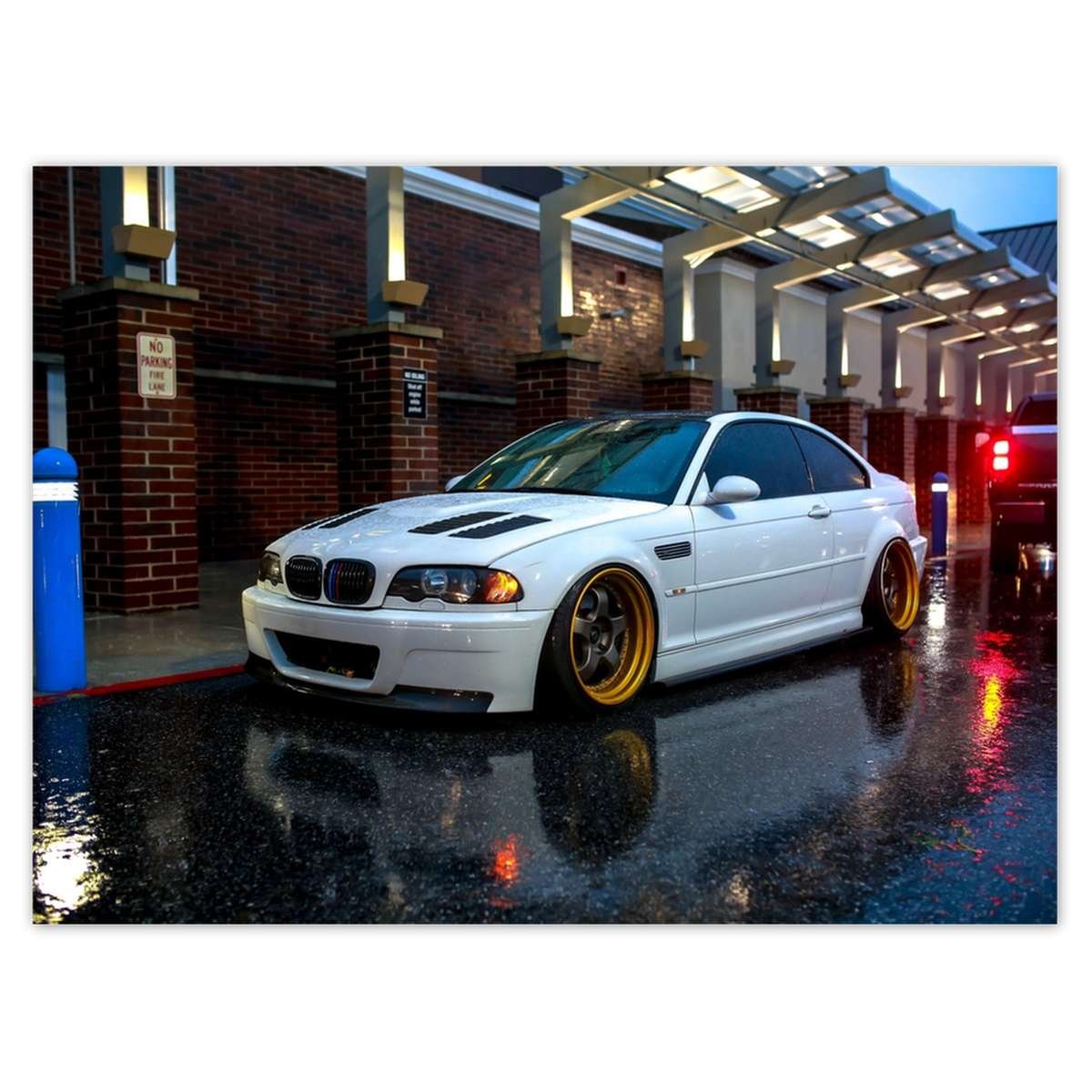 Naklejka ścienna 135x100 BMW opony niskoprofilowe