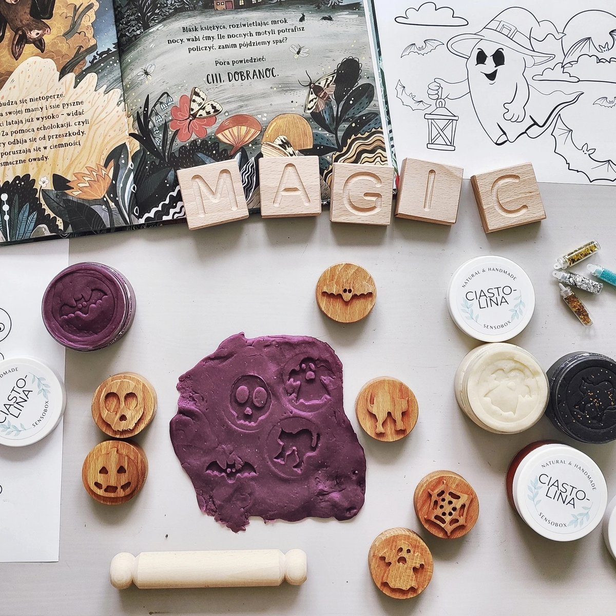 Drewniane Stemple Halloween Booo!