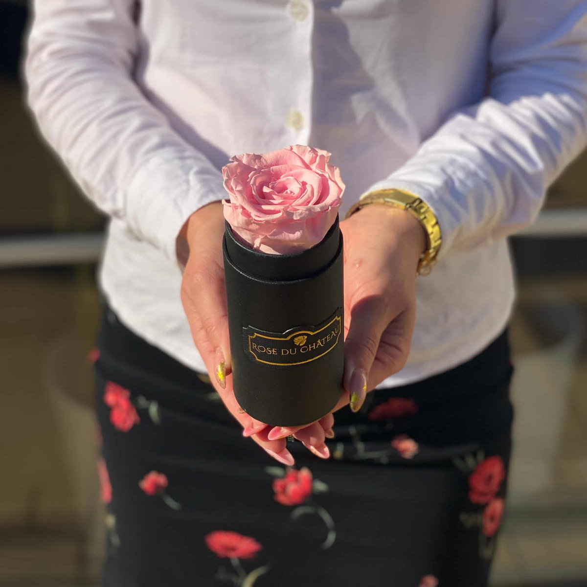 Bladoróżowa Wieczna Róża w Czarnym Mini Boxie