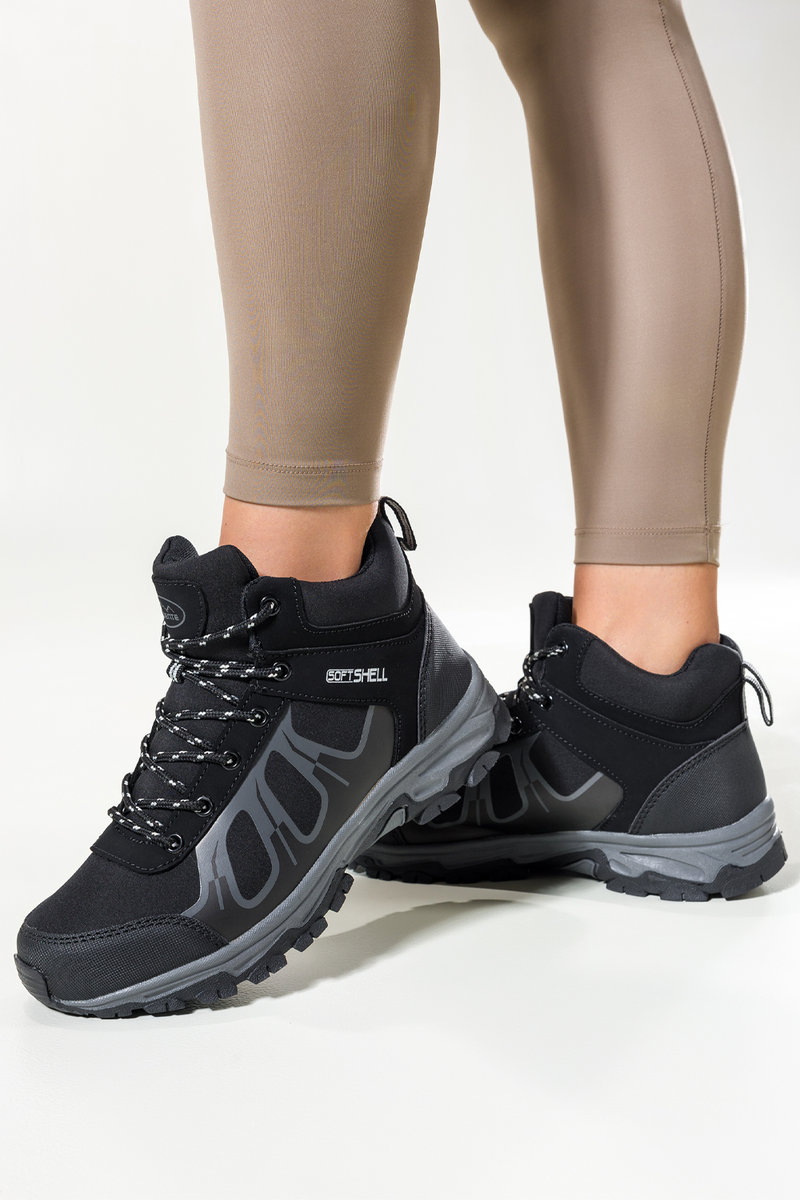 Czarne buty trekkingowe damskie sznurowane z szarymi dodatkami softshell Casu B2108-1-40