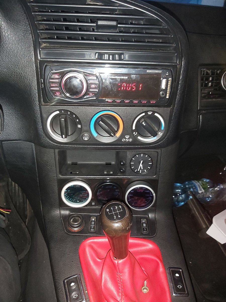 Konsola 3 wskaźniki 52mm TURBO bmw e36