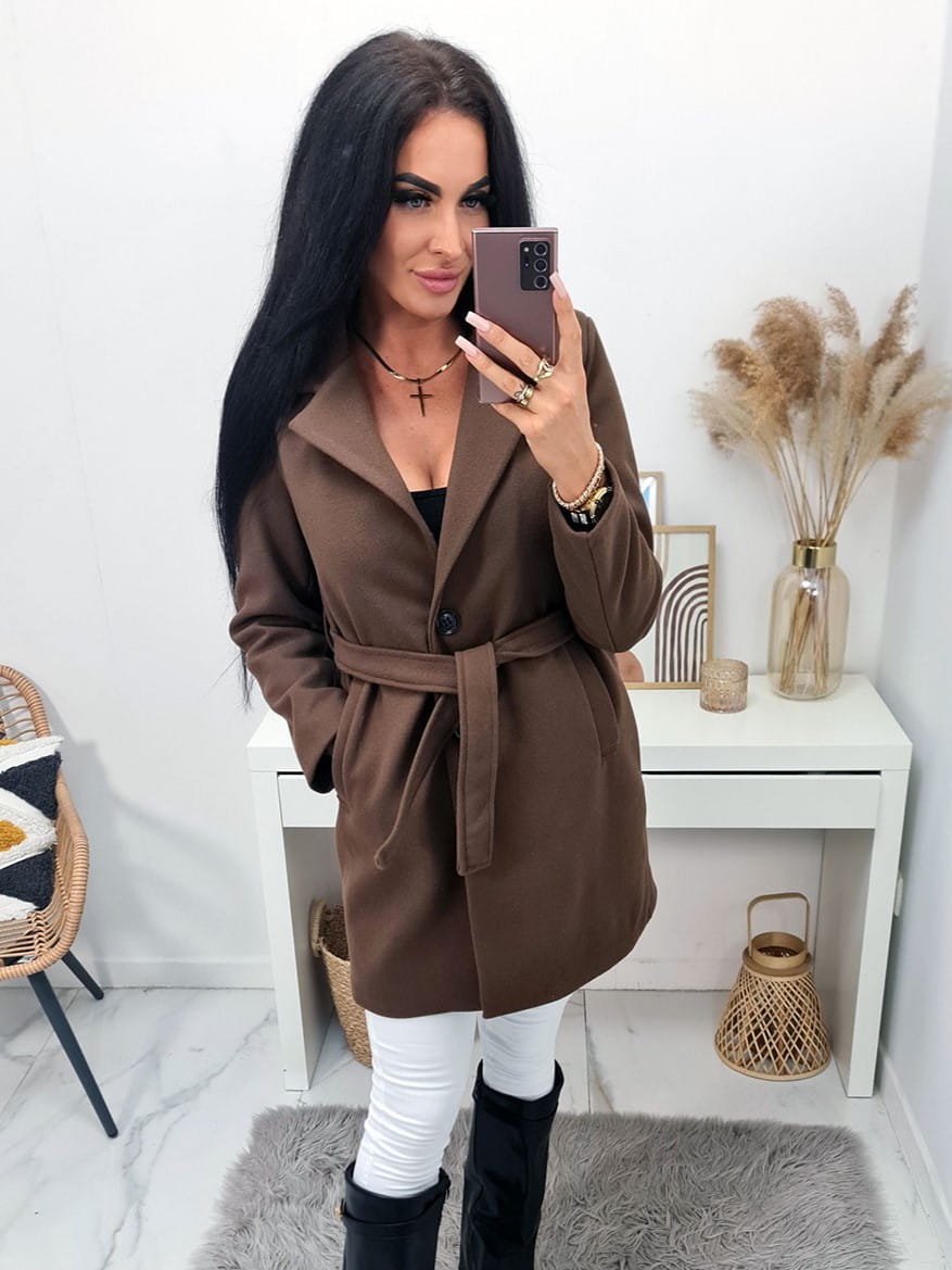 Ciepły jesienny płaszcz Irina z paskiem i pikowaną podszewką - brązowy - MODA ITALIA
