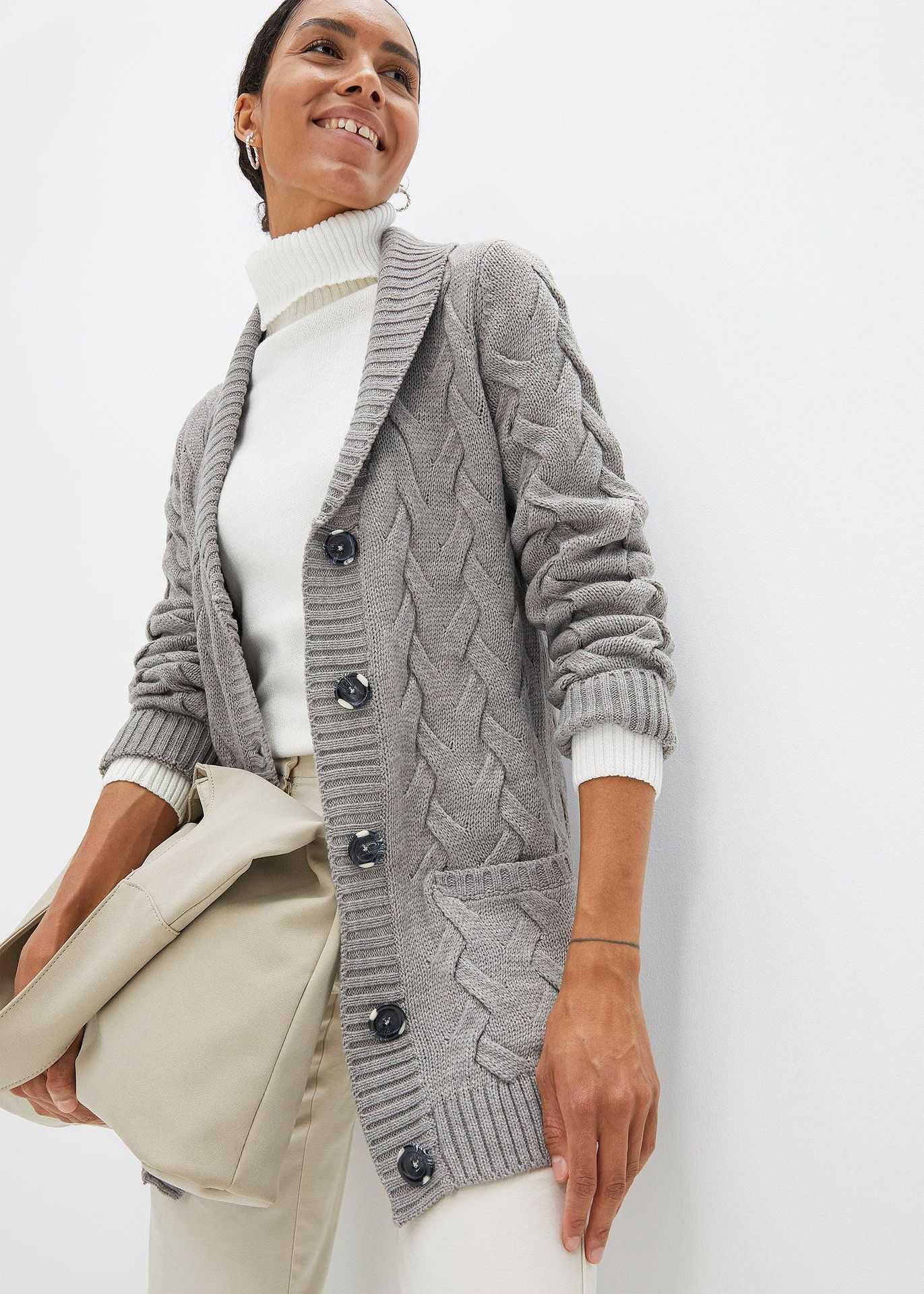 Sweter rozpinany z szalowym kołnierzem i wzorem w warkocze - bonprix