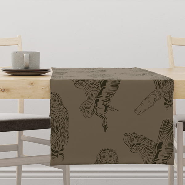 Bieżnik AUTUMN wzór AT11 sowy na brązowym tle 40 x 140 cm