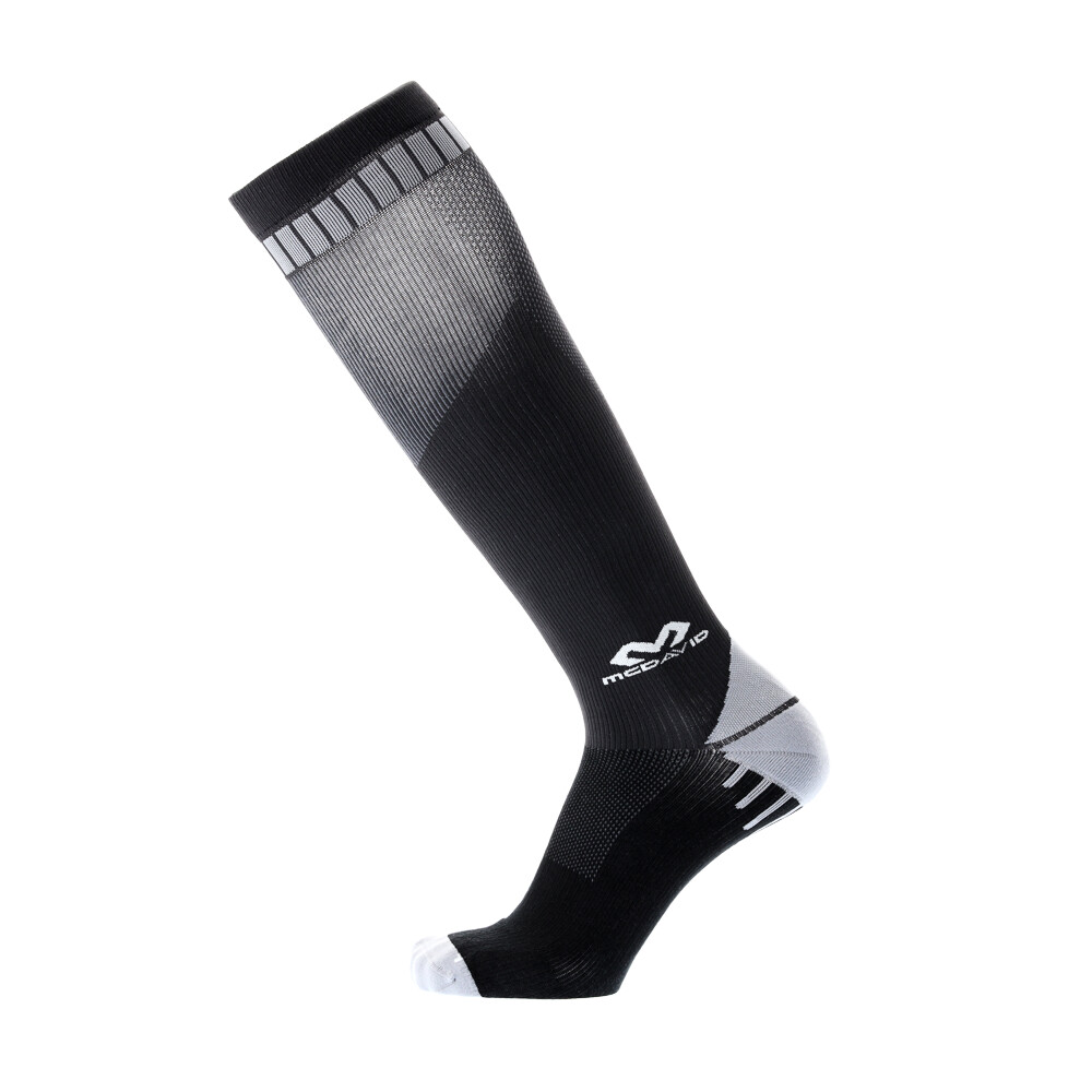 Męskie skarpety kompresyjne McDavid  Elite Active Compression Socks 8842 Black/Grey  S