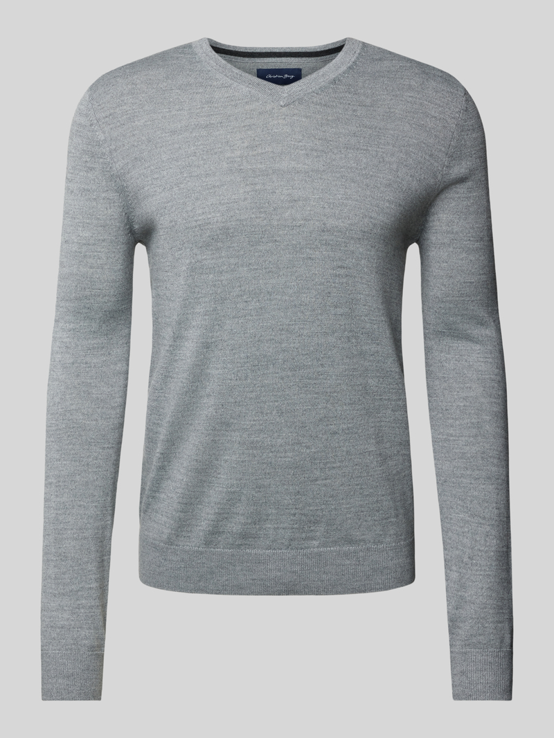 Sweter z dzianiny z dekoltem w serek