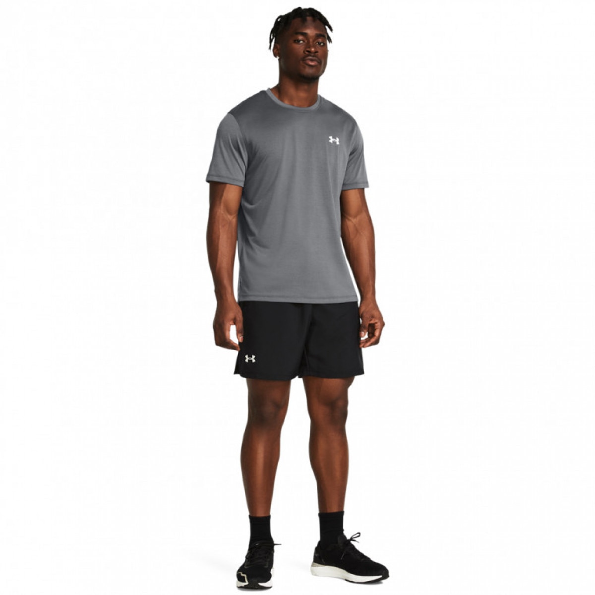 Męskie spodenki do biegania Under Armour UA Launch 7\'\' Unlined Shorts - czarne - UNDER ARMOUR