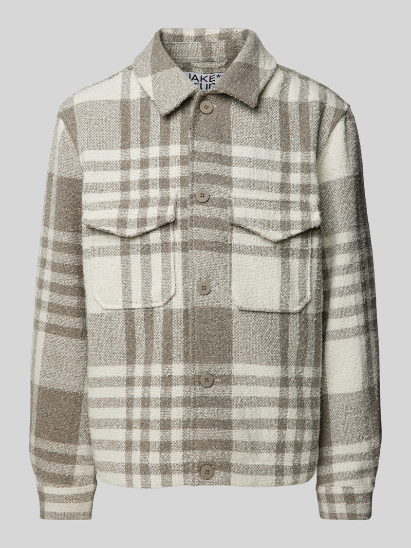 Kurtka koszulowa o kroju regular fit z kieszeniami z patką na piersi